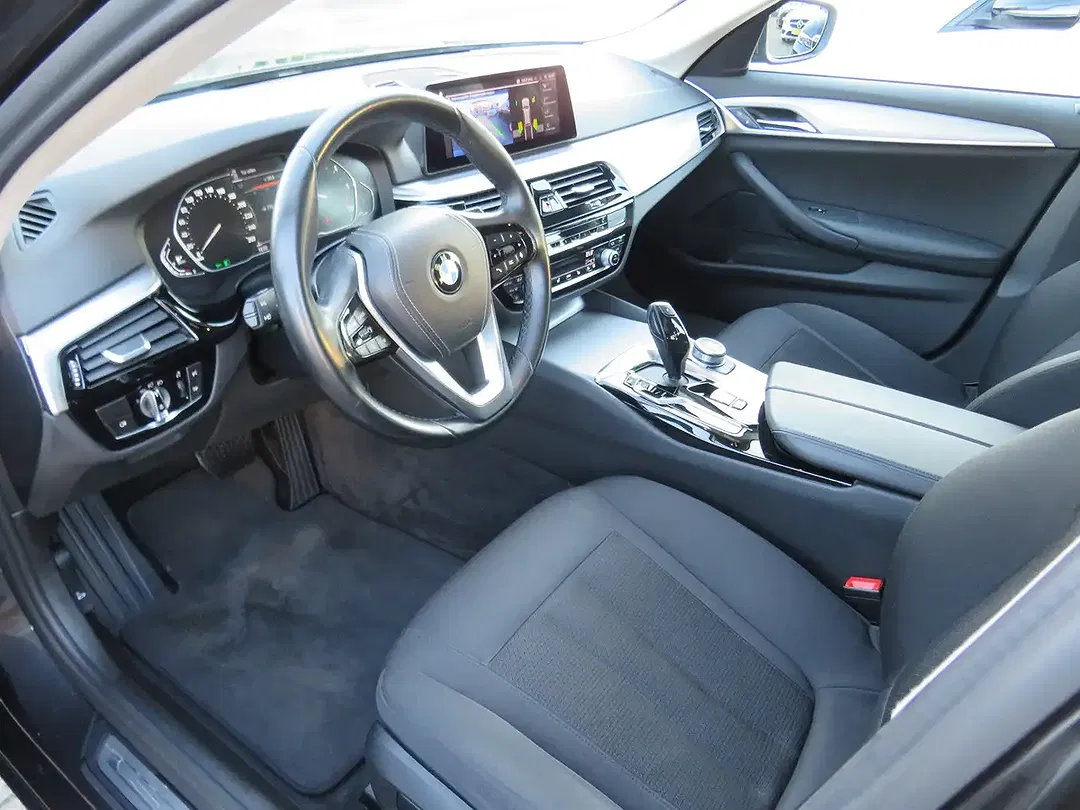 BMW 520 - Thumbnail 7