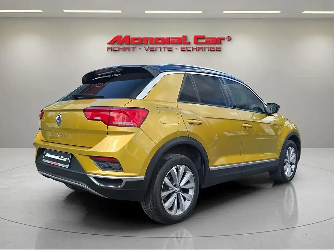 Volkswagen T-Roc - Thumbnail 5