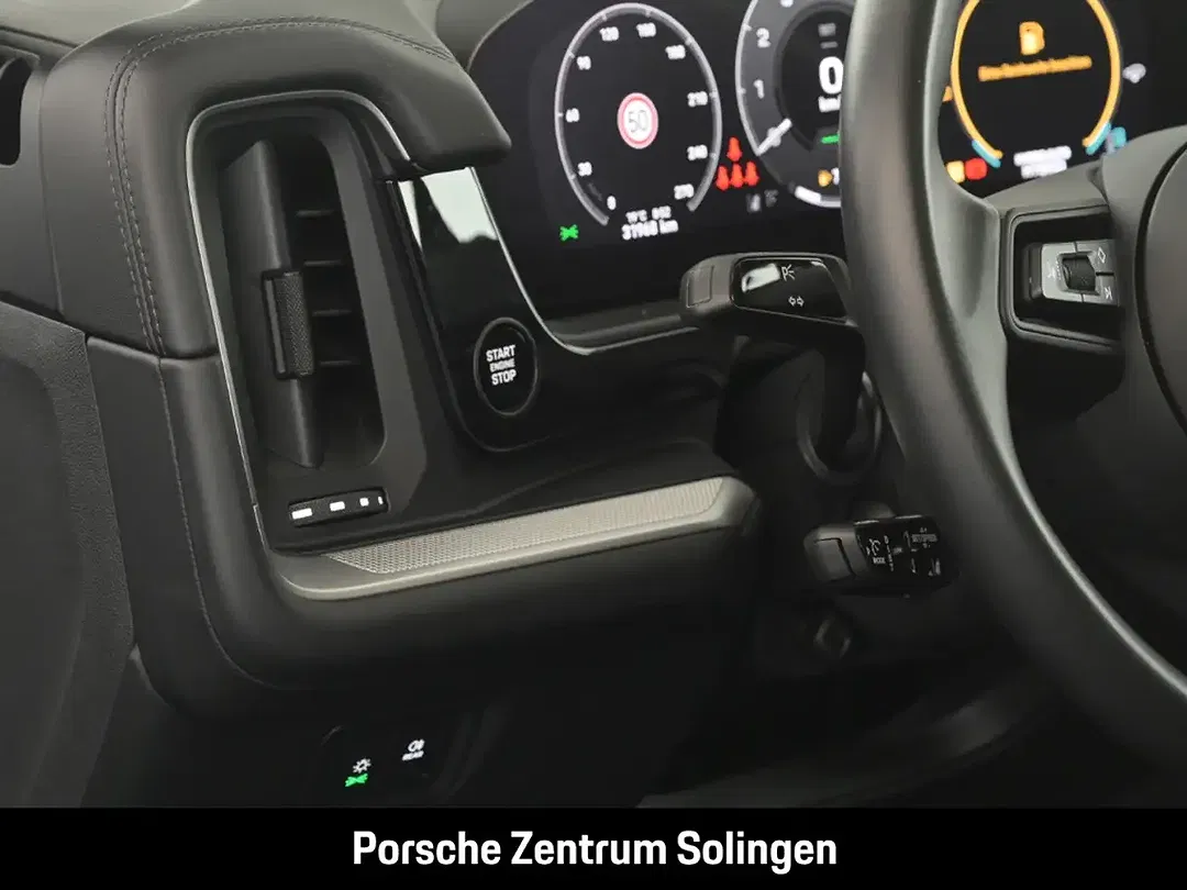 Porsche Cayenne - Thumbnail 12