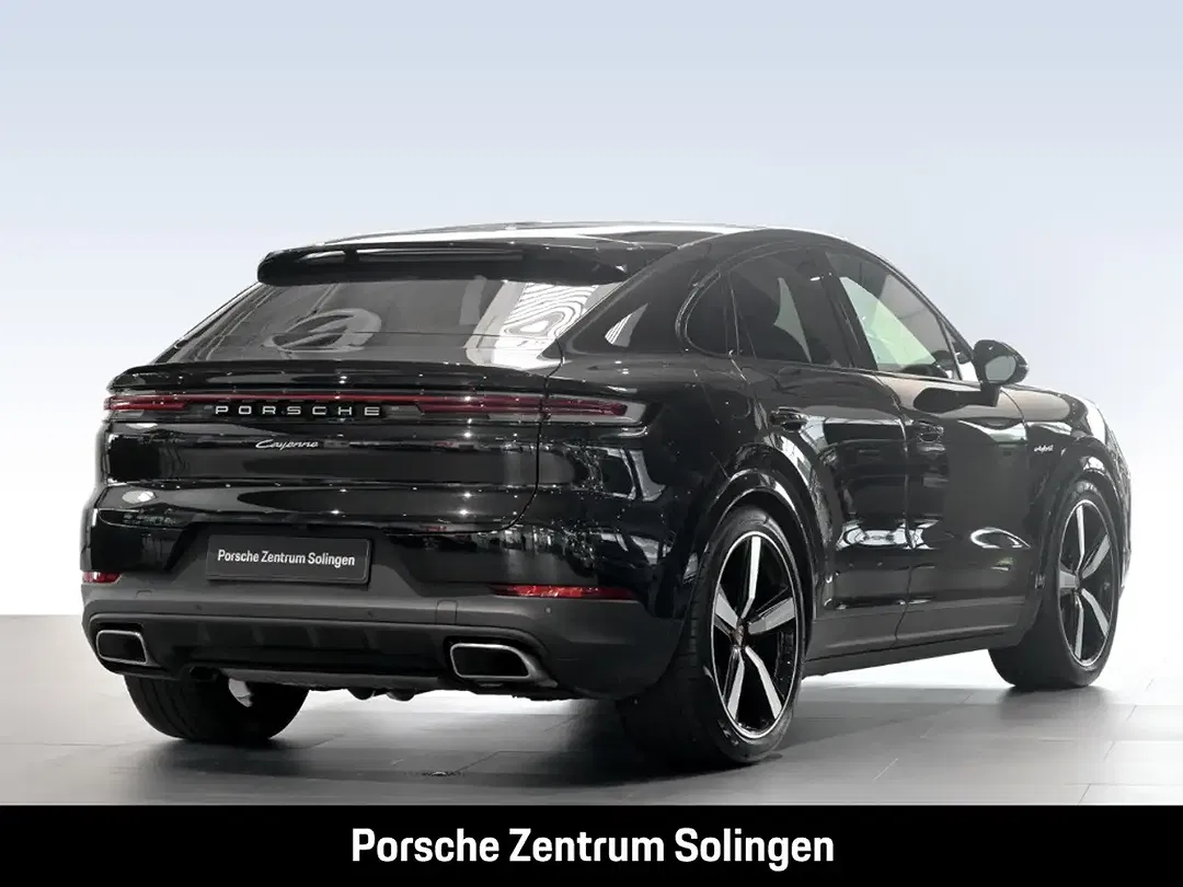 Porsche Cayenne - Thumbnail 4
