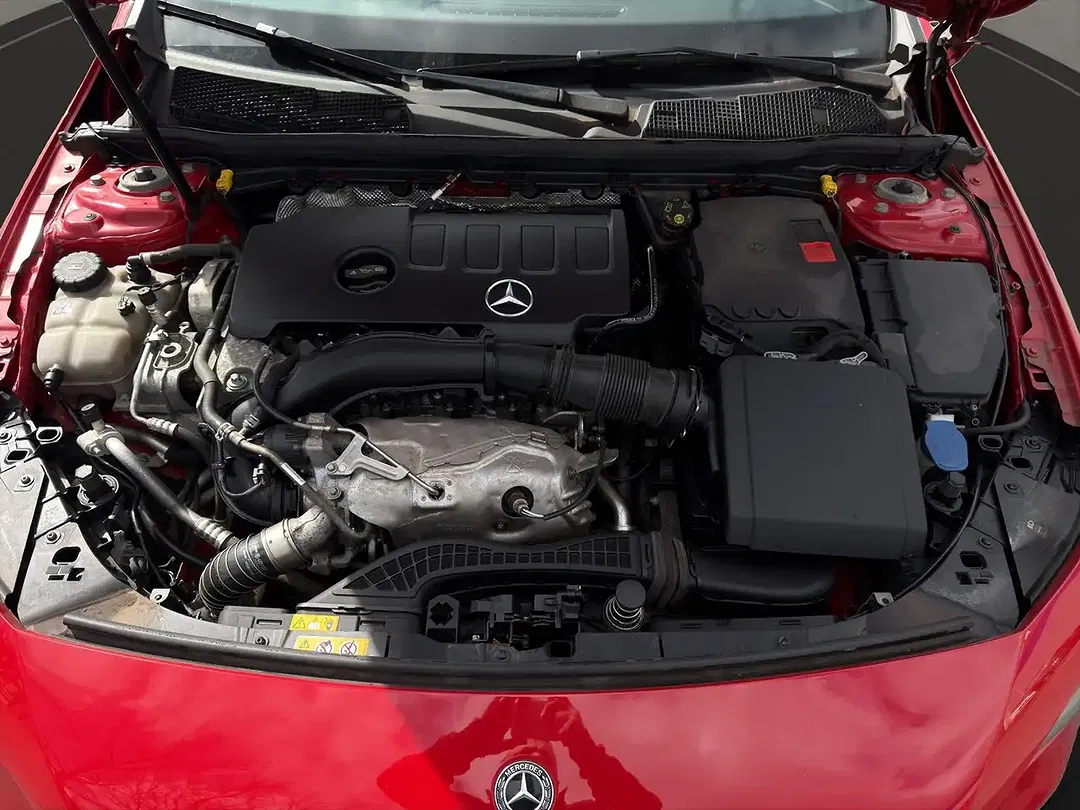 Mercedes-Benz A 220 - Thumbnail 20
