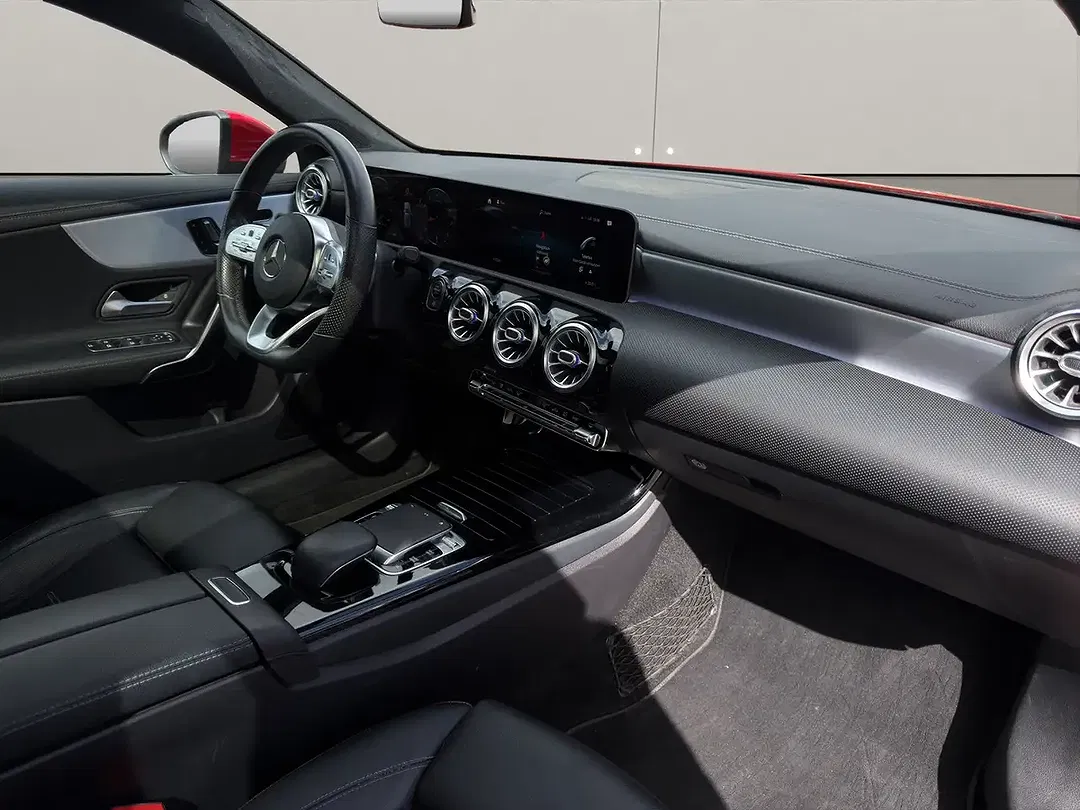 Mercedes-Benz A 220 - Thumbnail 8