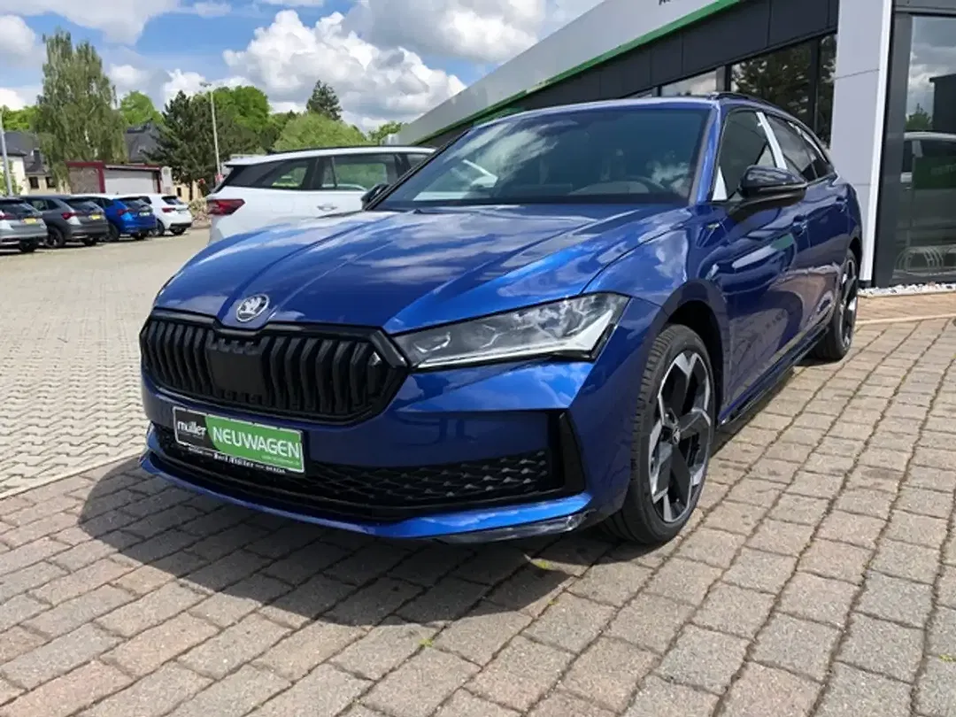Skoda Superb - Thumbnail 2