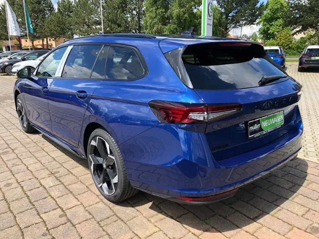Skoda Superb - Thumbnail 5