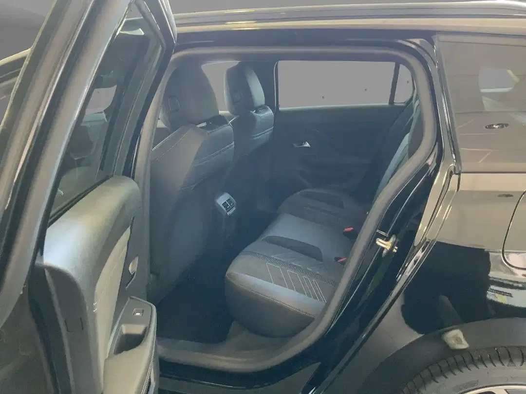 Opel Astra - Thumbnail 7