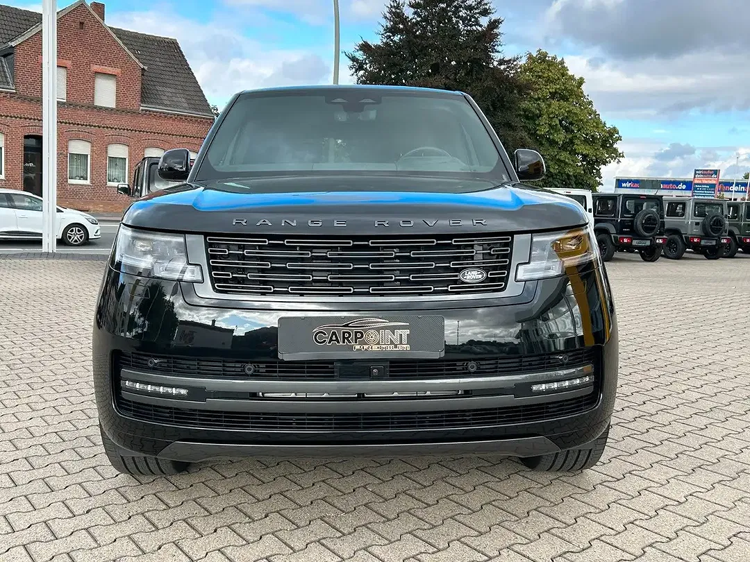 Land Rover Range Rover - Thumbnail 1