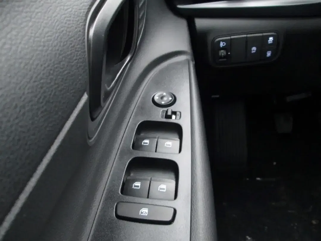 Hyundai i20 - Thumbnail 13
