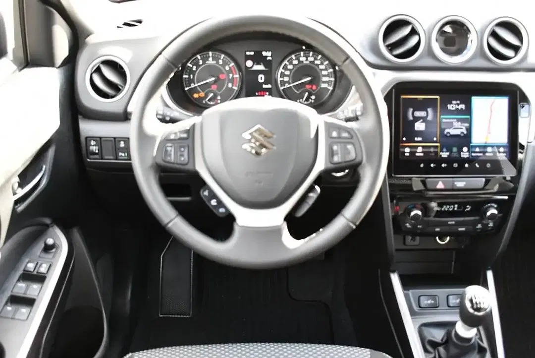 Suzuki Vitara - Thumbnail 10