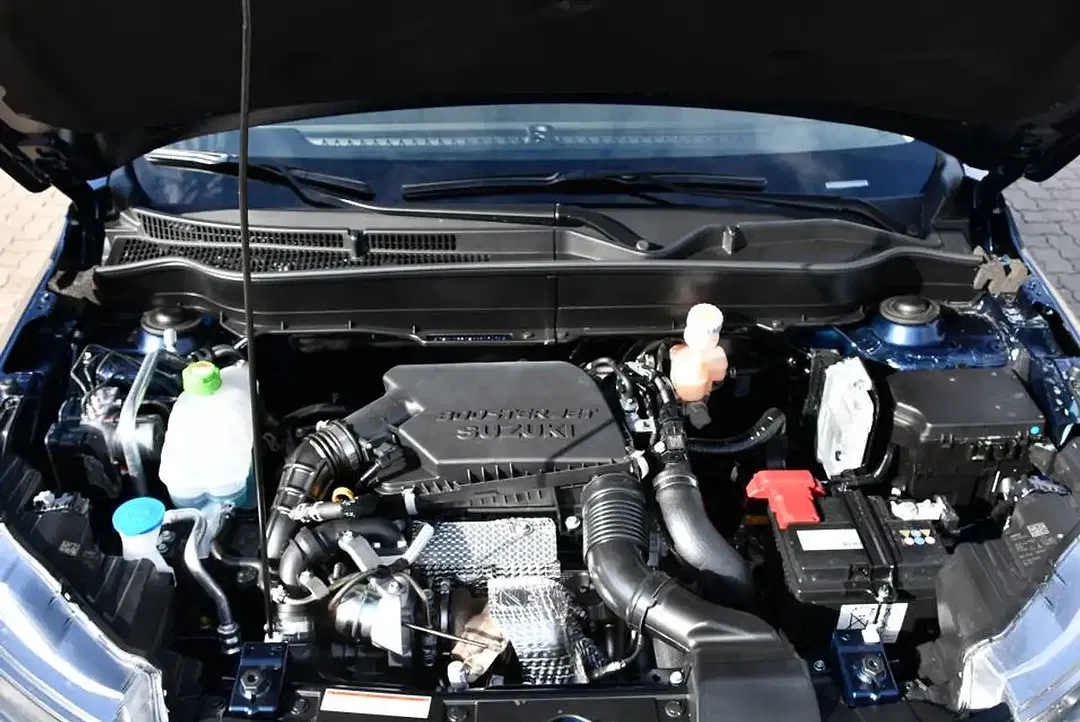 Suzuki Vitara - Thumbnail 6
