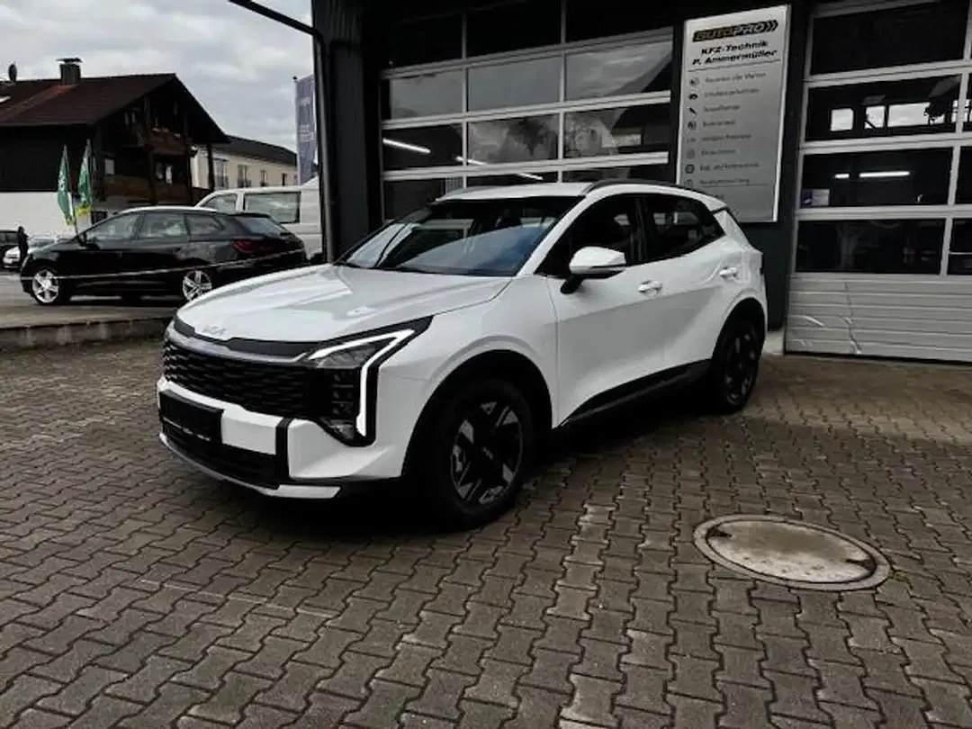 Kia Sportage - Thumbnail 1