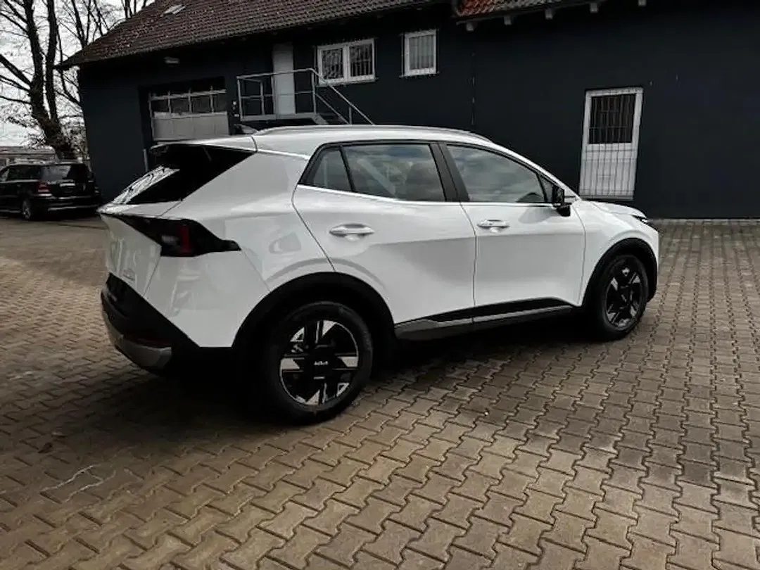 Kia Sportage - Thumbnail 4