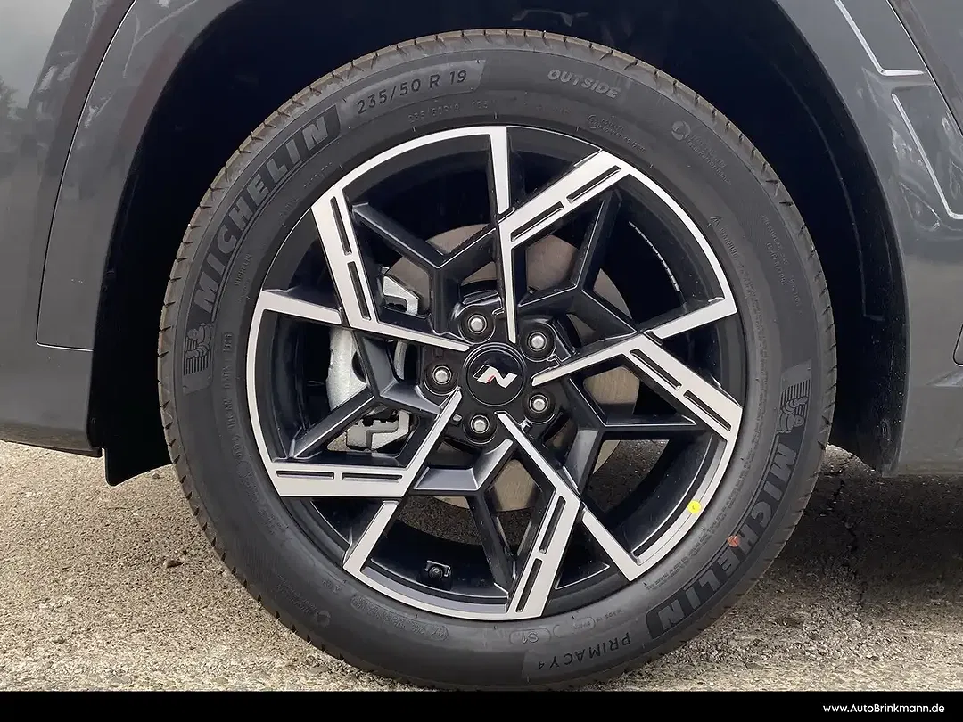 Hyundai TUCSON - Thumbnail 8