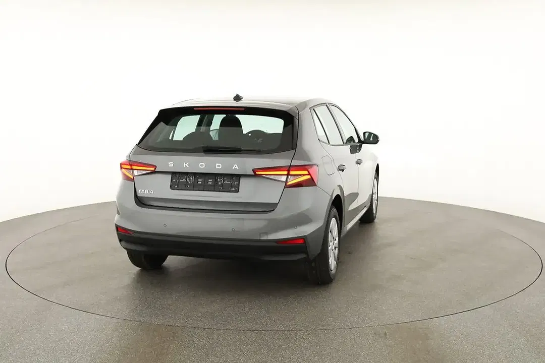 Skoda Fabia - Thumbnail 14