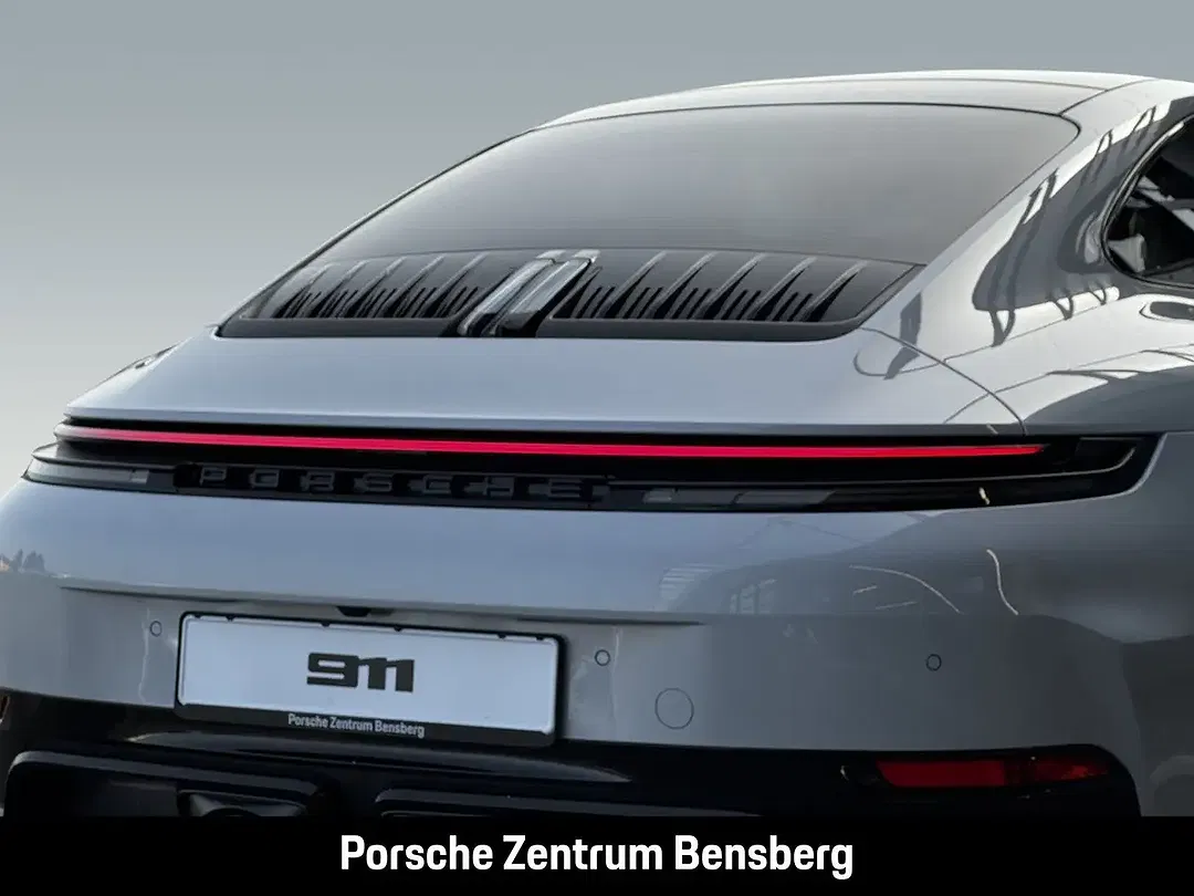 Porsche 911 - Thumbnail 10