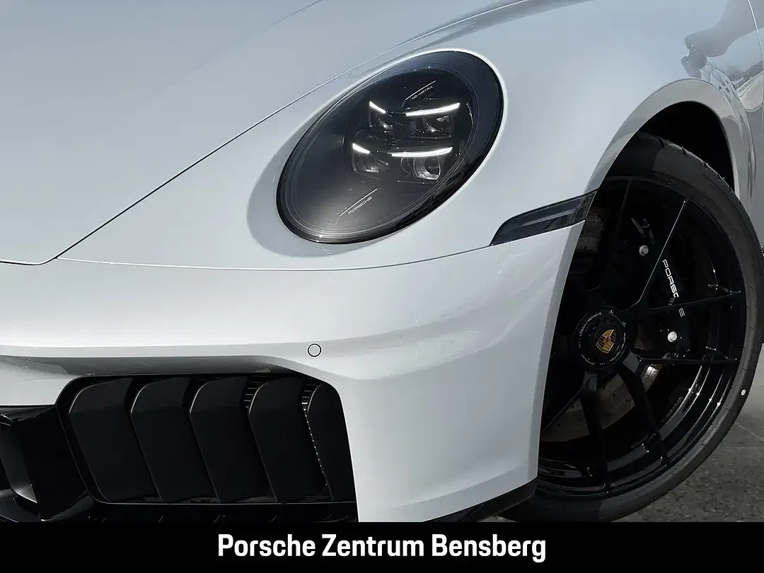 Porsche 911 - Thumbnail 11