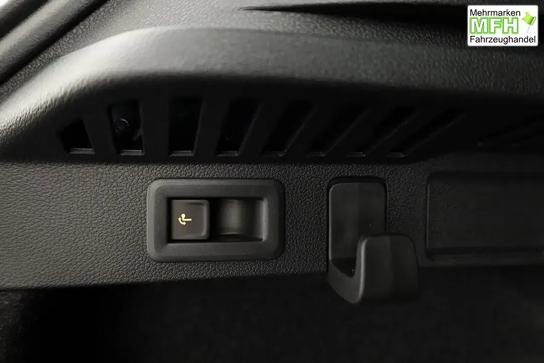 Skoda Kamiq - Thumbnail 12