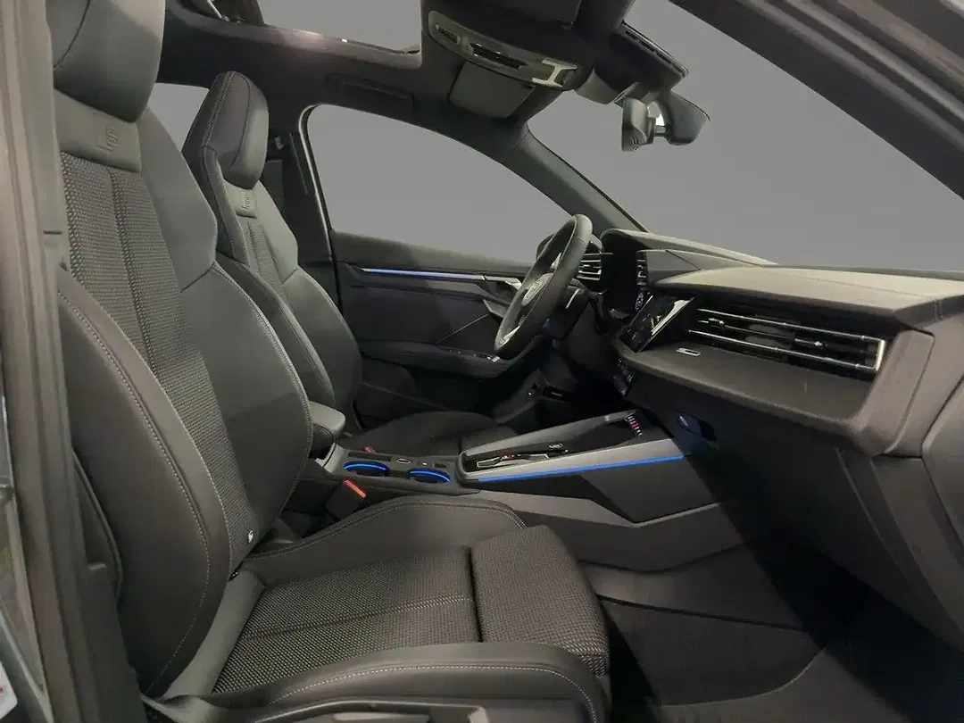 Audi A3 - Thumbnail 5