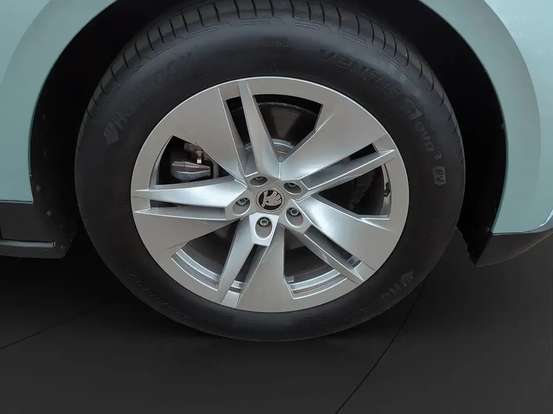 Skoda Enyaq - Thumbnail 11
