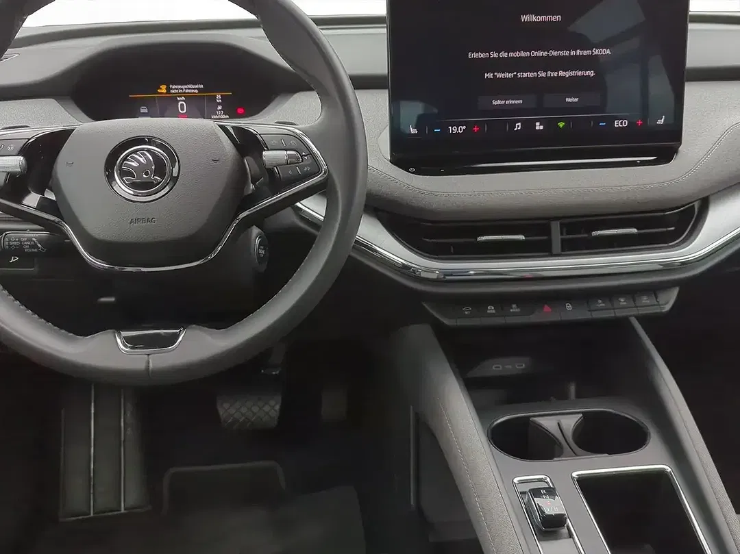 Skoda Enyaq - Thumbnail 4