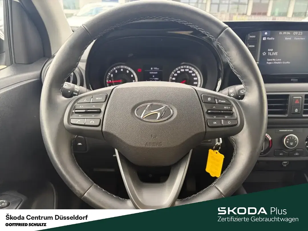 Hyundai i10 - Thumbnail 14