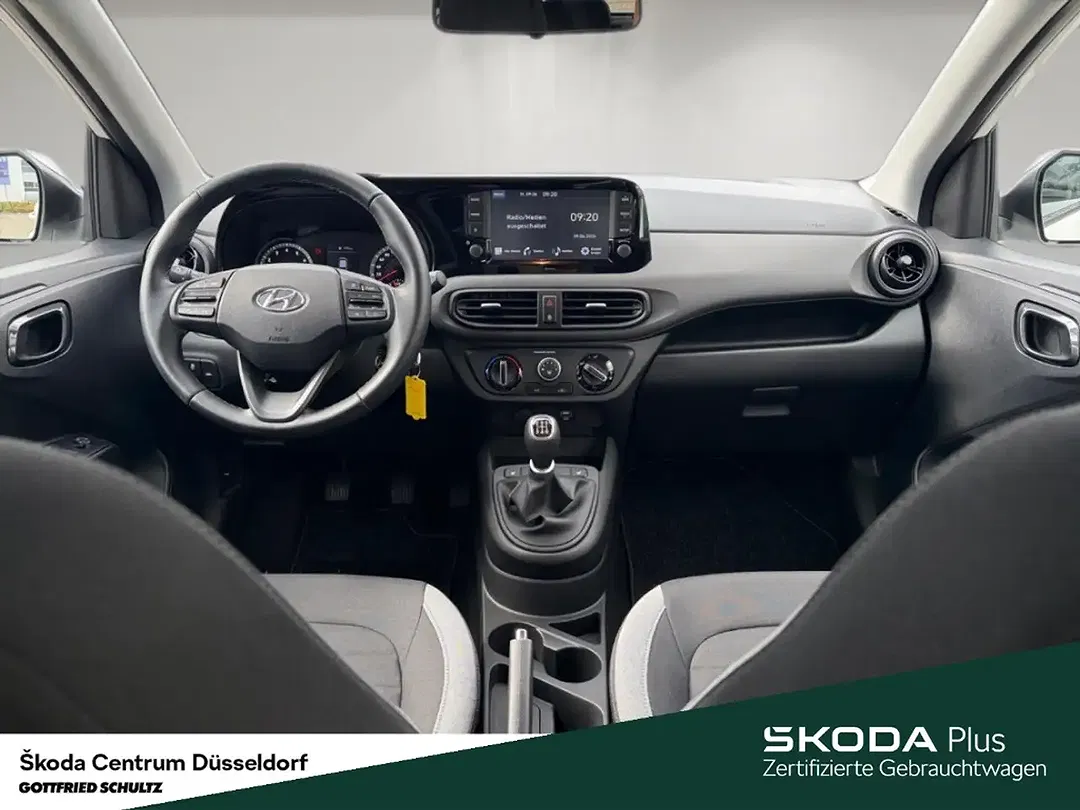 Hyundai i10 - Thumbnail 6
