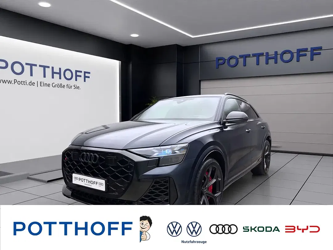 Audi RS Q8 - Thumbnail 1