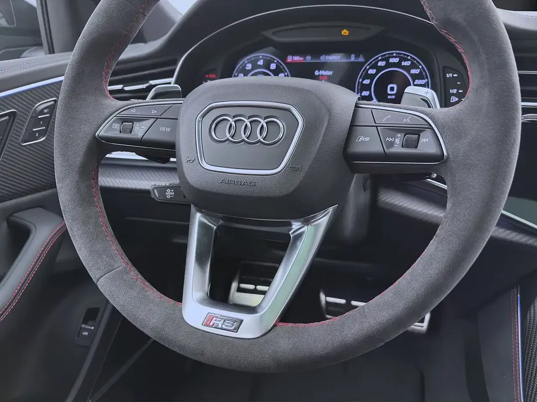 Audi RS Q8 - Thumbnail 13