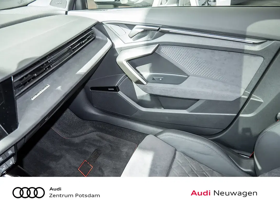 Audi RS3 - Thumbnail 13