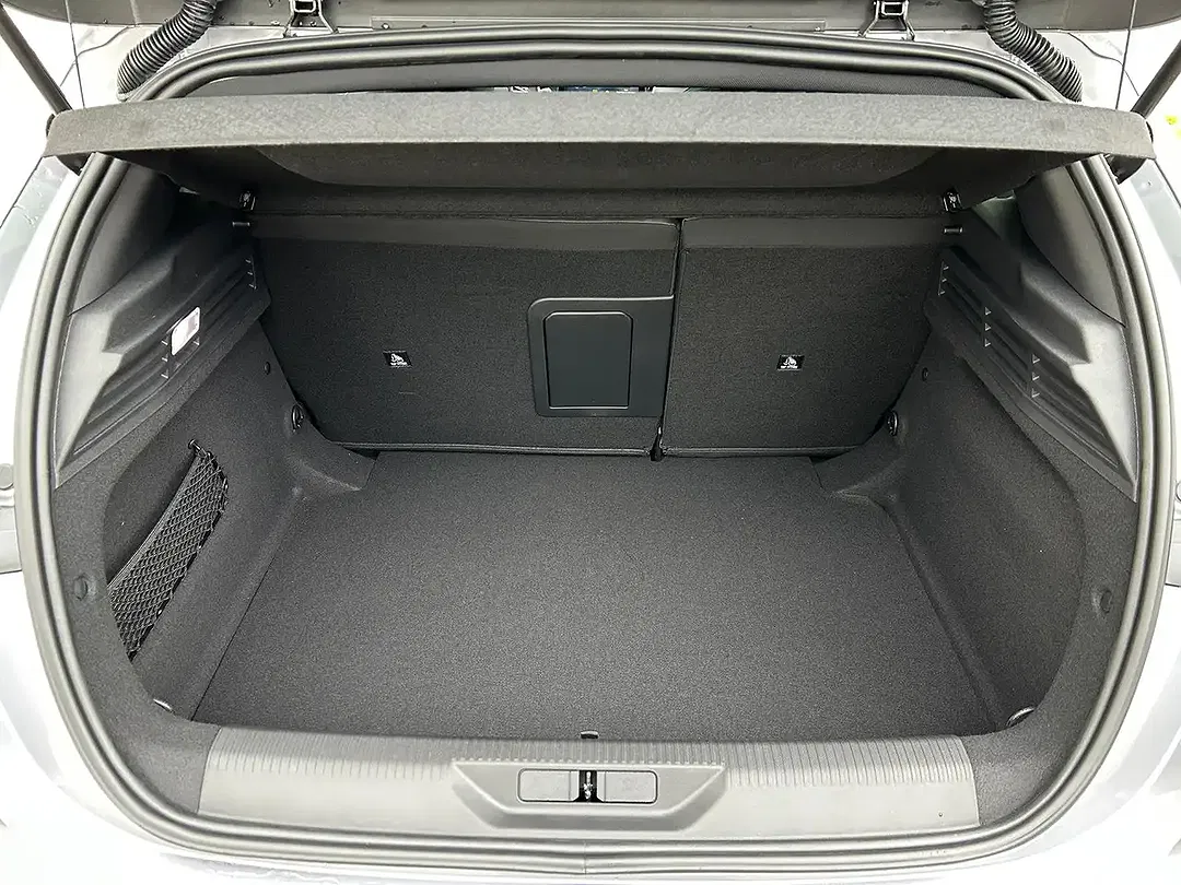 Peugeot 308 - Thumbnail 18