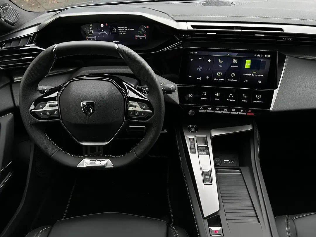 Peugeot 308 - Thumbnail 9