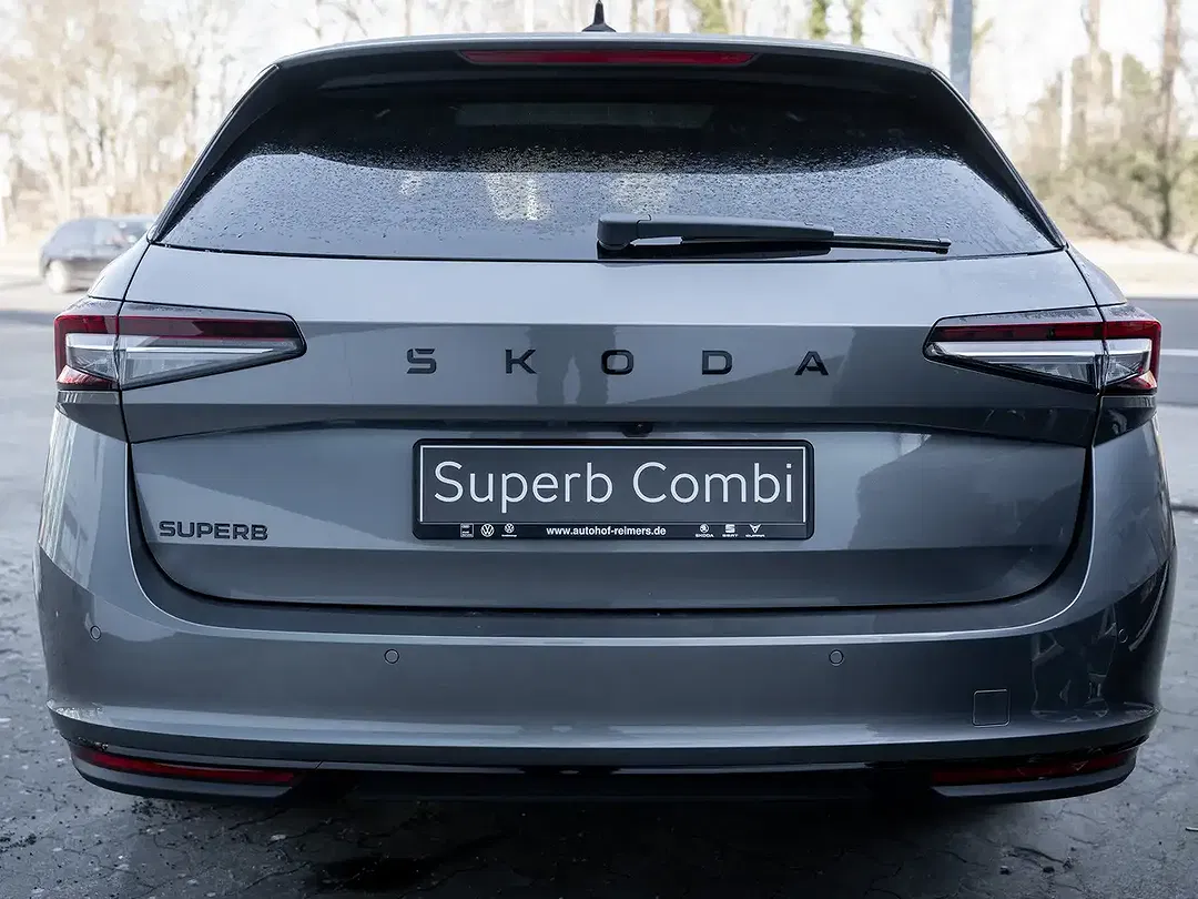 Skoda Superb - Thumbnail 4
