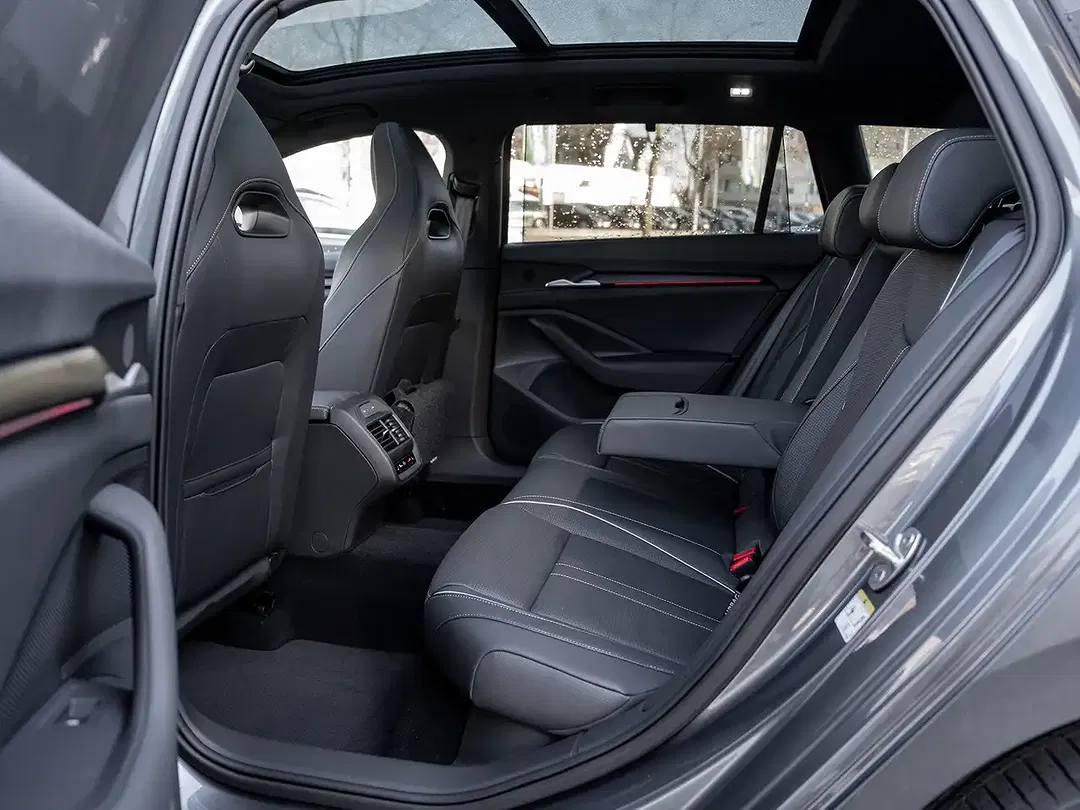 Skoda Superb - Thumbnail 7