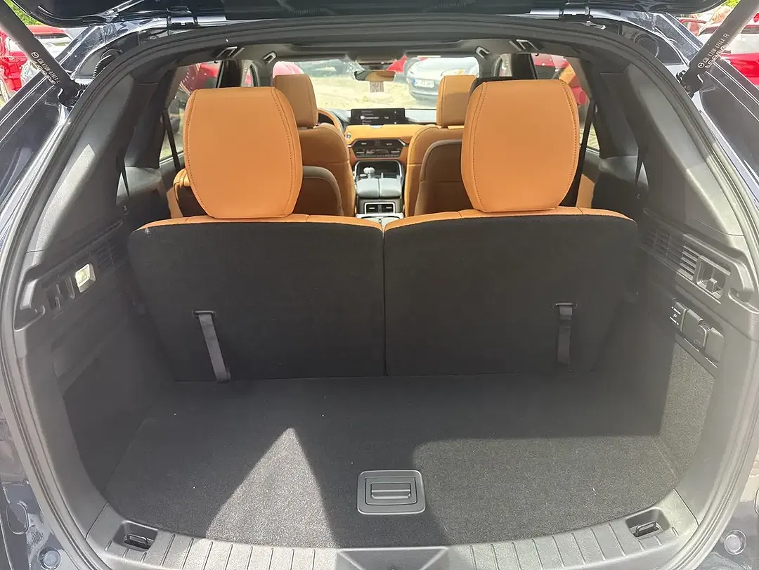 Mazda CX-80 - Thumbnail 12