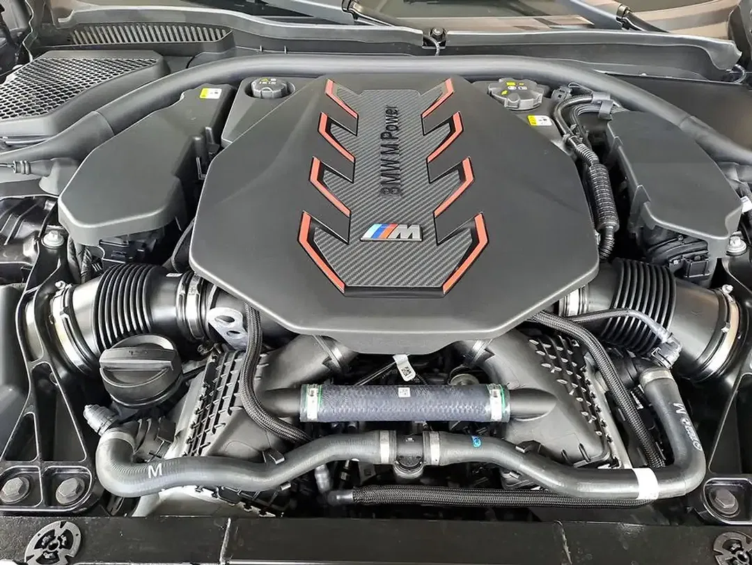 BMW M5 - Thumbnail 8