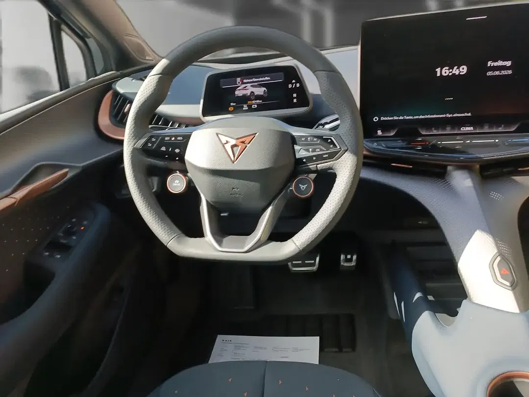 CUPRA Tavascan - Thumbnail 12