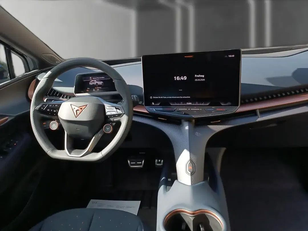 CUPRA Tavascan - Thumbnail 13