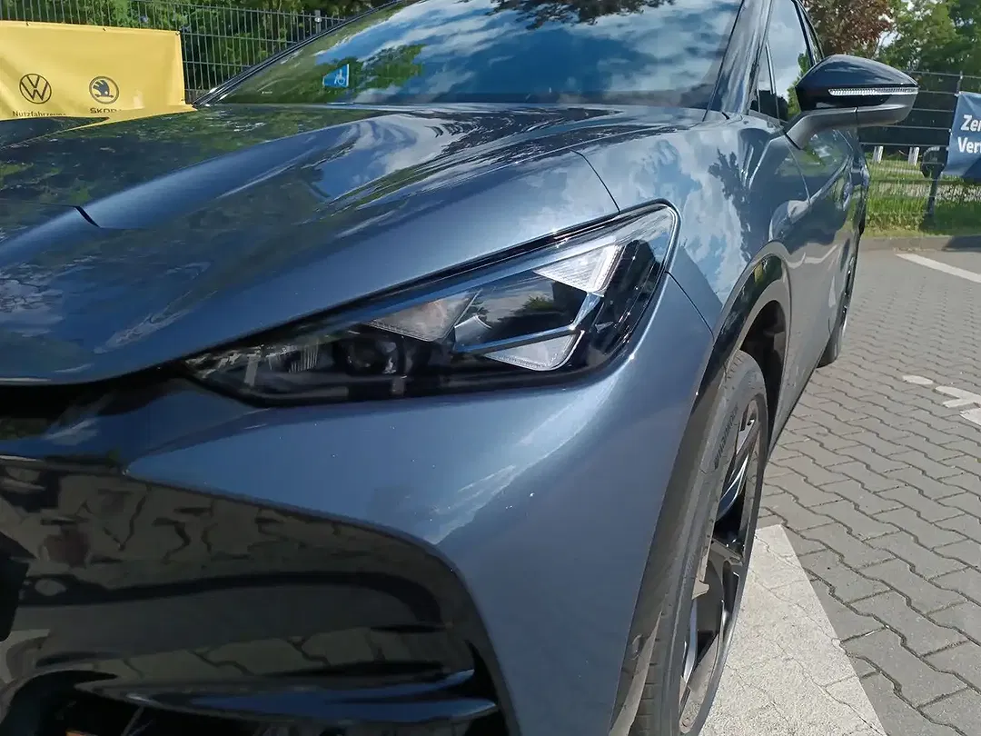 CUPRA Tavascan - Thumbnail 8
