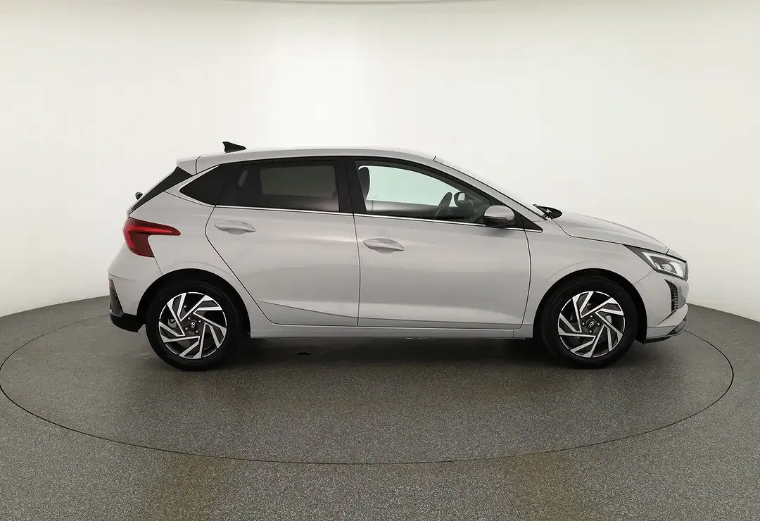 Hyundai i20 - Thumbnail 6