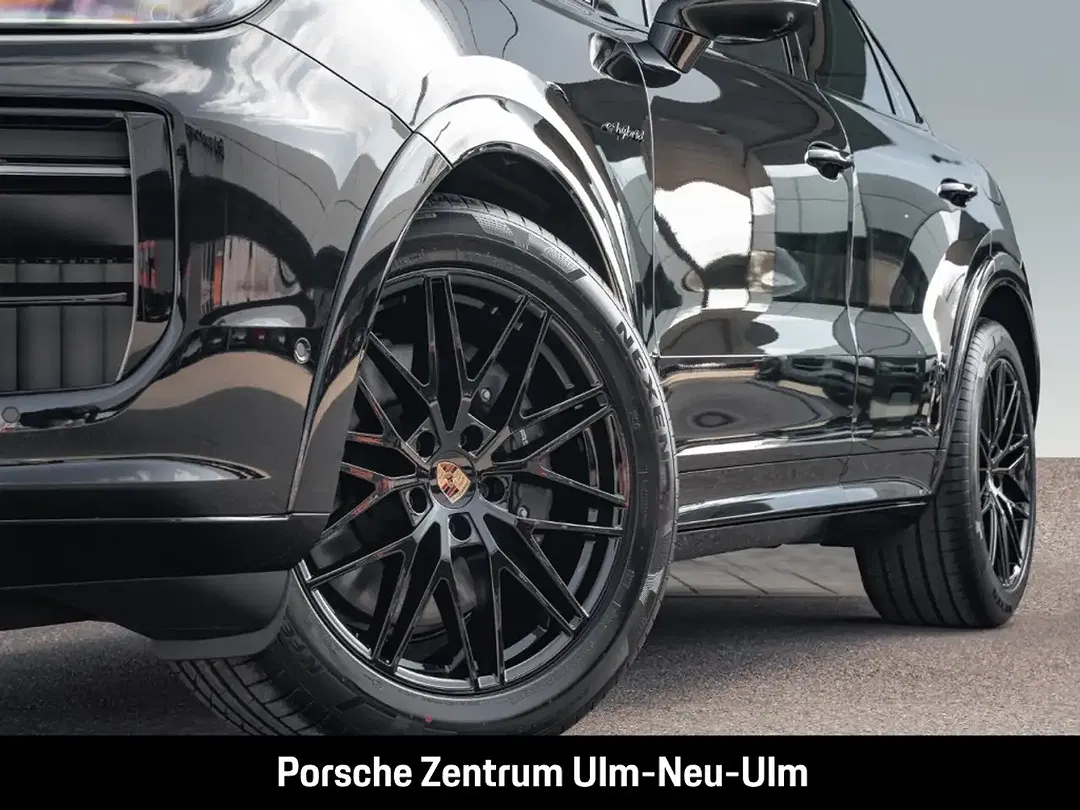 Porsche Cayenne - Thumbnail 12