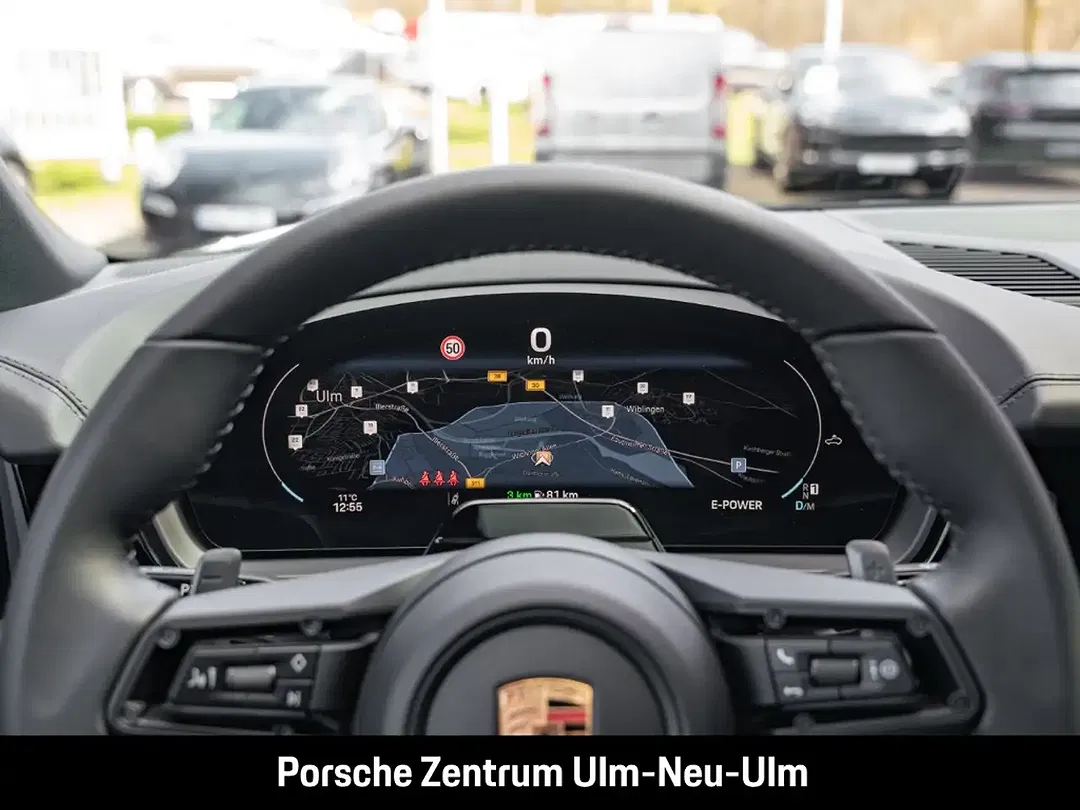 Porsche Cayenne - Thumbnail 13