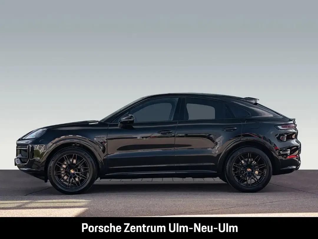 Porsche Cayenne - Thumbnail 2