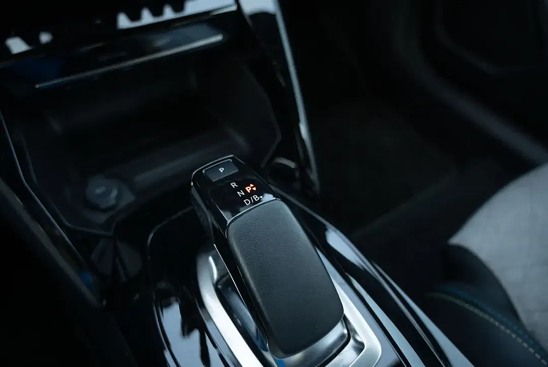 Peugeot 2008 - Thumbnail 11