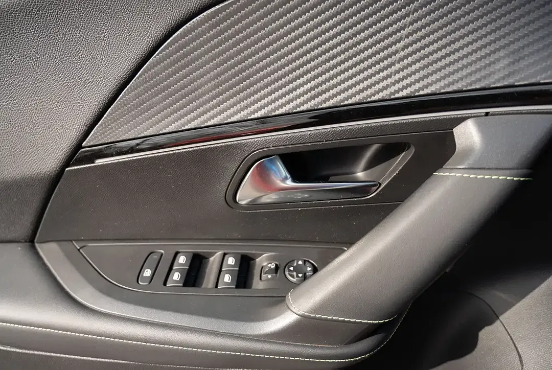 Peugeot 2008 - Thumbnail 12