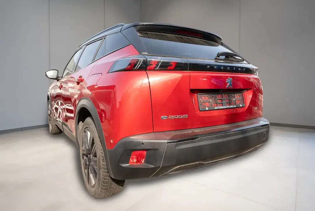 Peugeot 2008 - Thumbnail 4