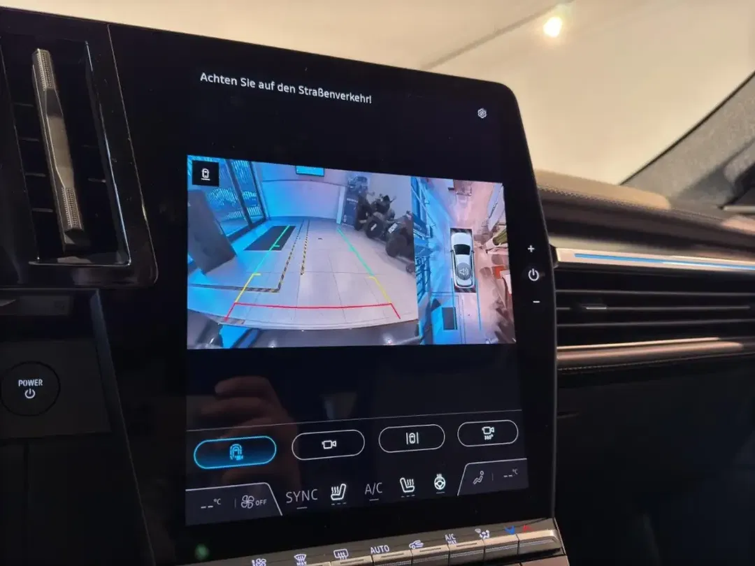 Mitsubishi Eclipse Cross - Thumbnail 15