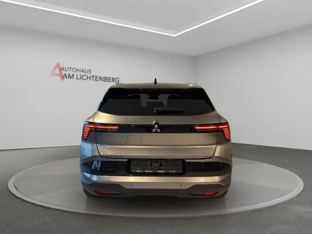 Mitsubishi Eclipse Cross - Thumbnail 5