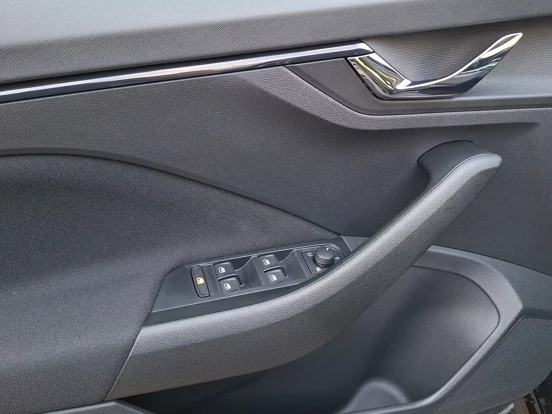 Skoda Kamiq - Thumbnail 5