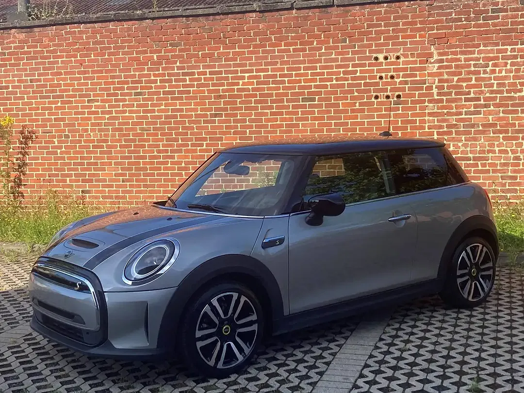 MINI Cooper SE - Thumbnail 4