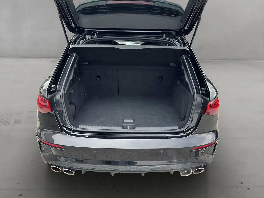 Audi S3 - Thumbnail 12