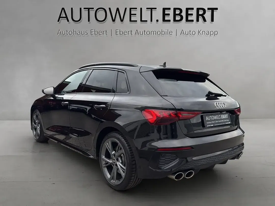 Audi S3 - Thumbnail 3